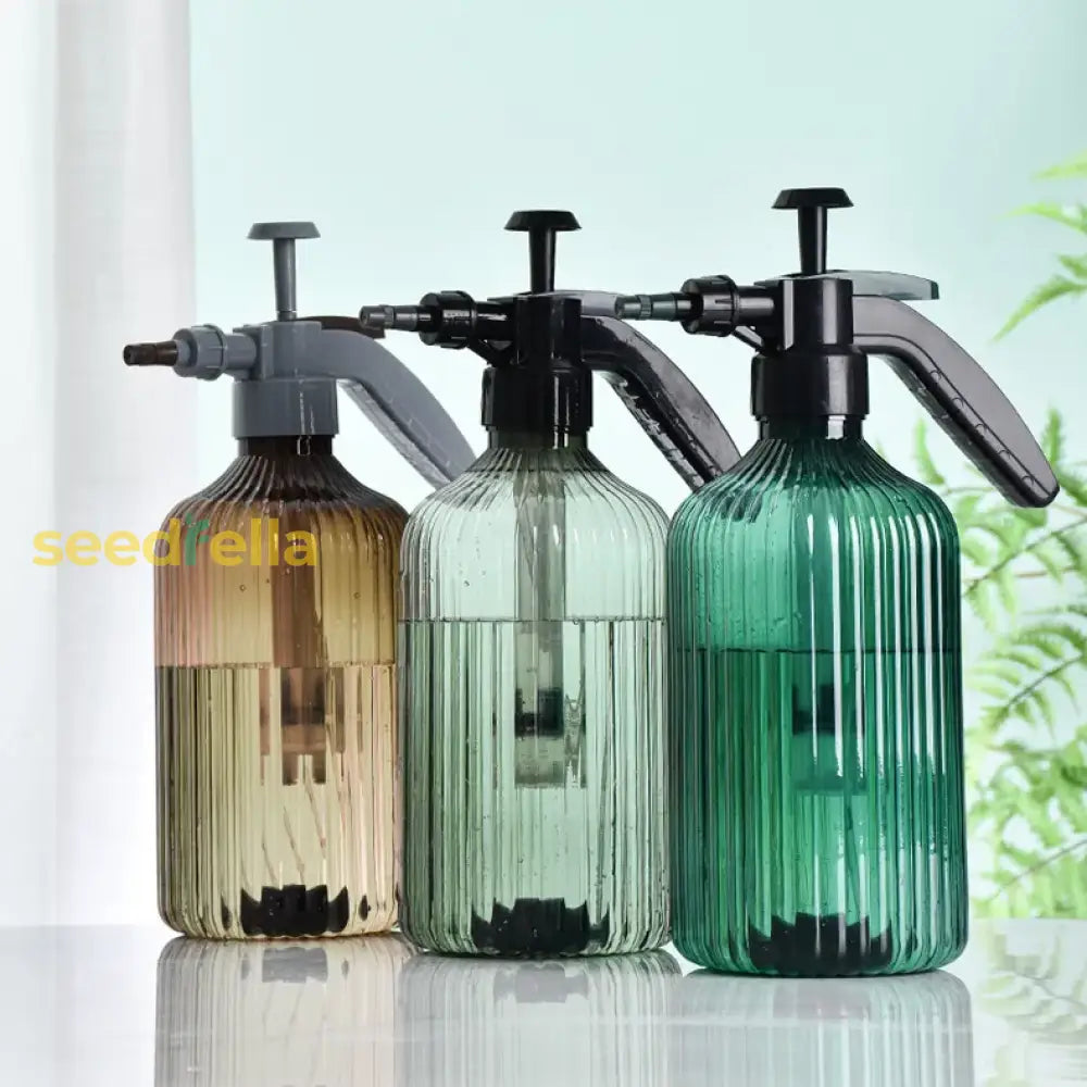 2L Pressurized Plastic Garden Sprayer For Plant Watering Tools